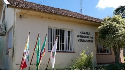 Vereadores do PSB trazem recursos, propostas e apelos em prol do município de Cristal