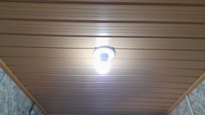 Contas de luz mais caras: ANEEL mantém Bandeira Vermelha patamar 2 em setembro