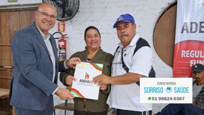 Amaral Ferrador entrega 38 escrituras e avança em programa de regularização fundiária