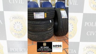 Delegacia de Tapes recebe pneus em ação de justiça restaurativa do Ministério Público