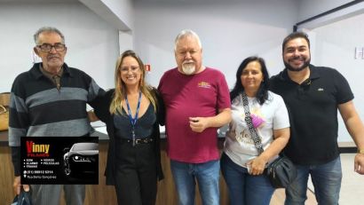 Artesãos de Cristal recebem atendimento para emissão da Carteira do Artesão Gaucho