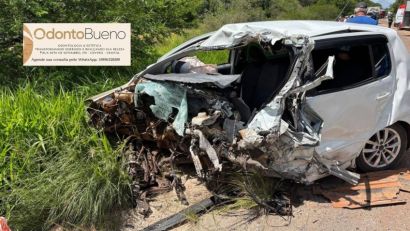 Acidente frontal na BR-116 em Tapes deixa dois mortos e provoca bloqueio total da rodovia