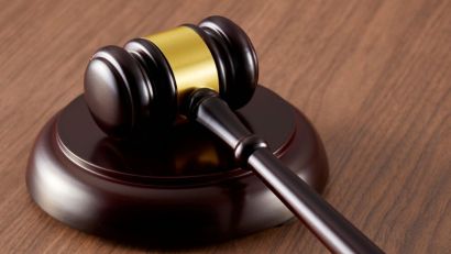 Justiça condena homem a 30 anos por estupro de vulnerável contra enteada em São Lourenço do Sul