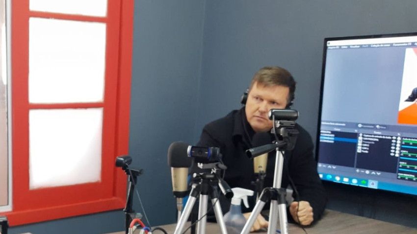PROGRAMA QUE OBRIGA A RETIRADA DE ÁRVORES E CONSTRUÇÃO DE CALÇADAS COMEÇA A SER IMPLANTADO