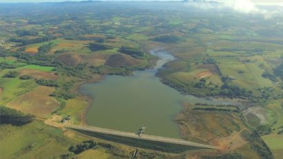 JOVEM QUE PILOTAVA JET SKI MORRE AFOGADO
