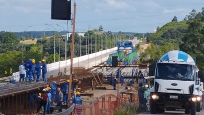 OBRAS DA NOVA "PONTE QUE UNE O RIO GRANDE" ESTÃO EM RITMO ACELERADO