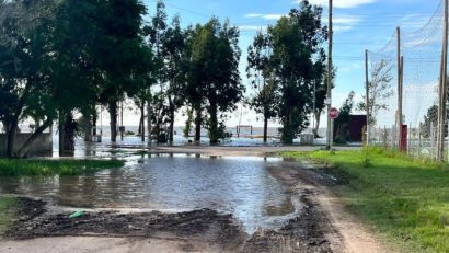 EM VÍDEO O TRANSBORDAMENTO DA LAGOA DOS PATOS EM ARAMBARÉ. NÍVEL CHEGOU A 2M60CM
