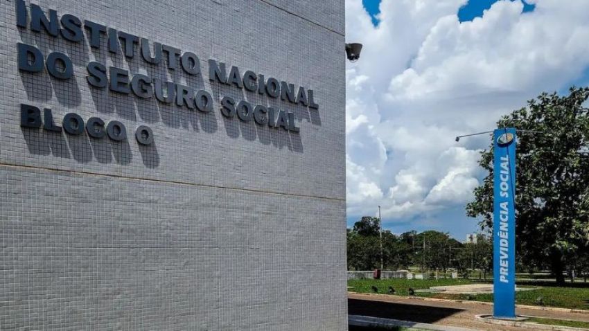 SERVIDORES DO INSS ENTRAM EM GREVE POR TEMPO INDETERMINADO