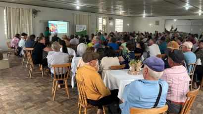 SICREDI CHUVISCA PROMOVE "CAFÉ DA PROSPERIDADE" COM ASSOCIADOS