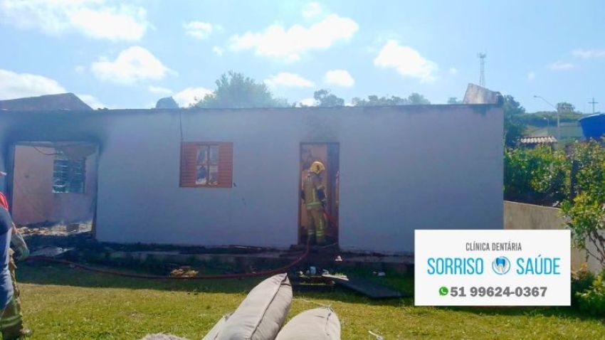 INCÊNDIO EXPÕE URGÊNCIA DE UMA BASE DO CORPO DE BOMBEIROS EM DOM FELICIANO